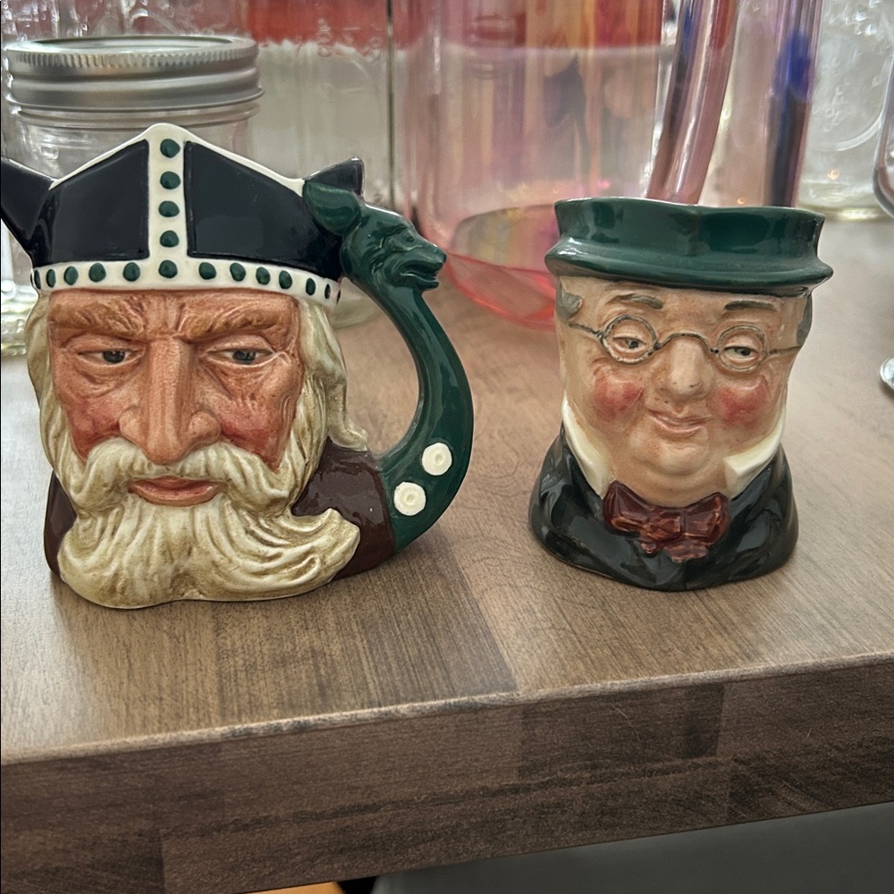 Vintage Royal Doulton Character Jugs Set of 2 | Viking D6502 & Mr Pickwick